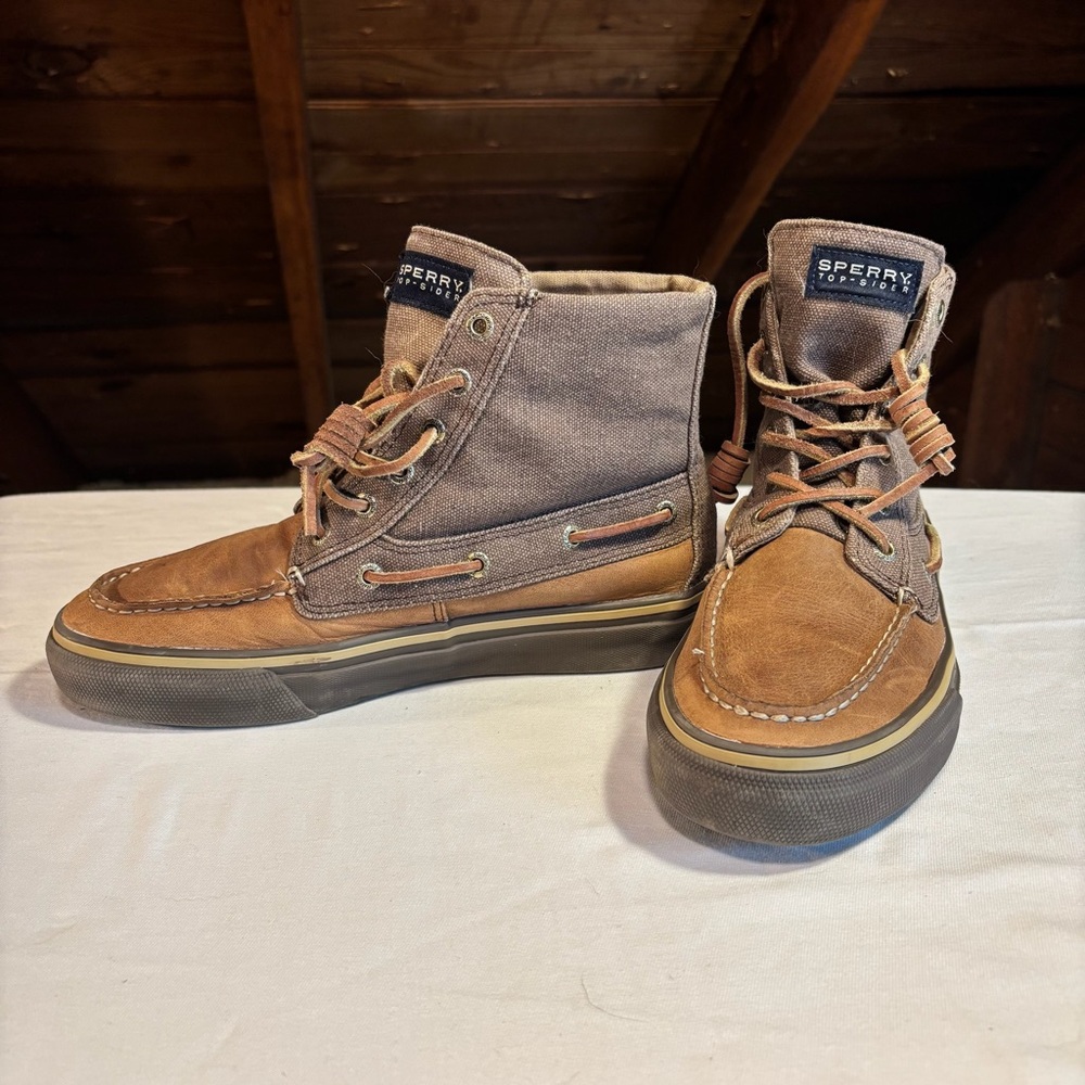 Sperry Men's Tan and Brown Boat Shoes - Picture 2 of 7